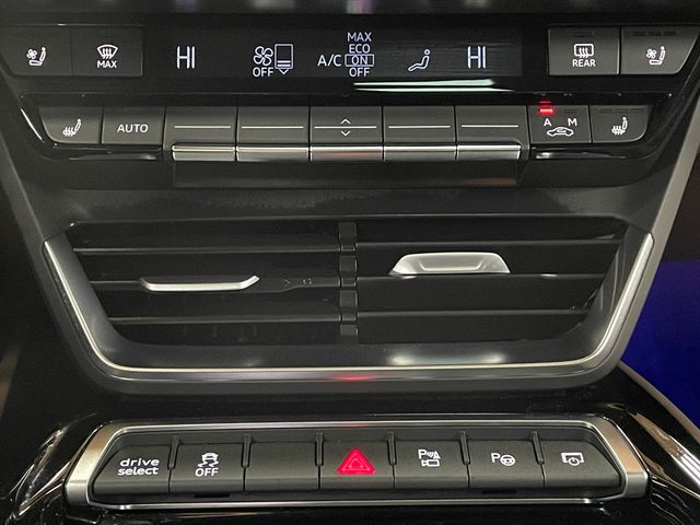 2024 Audi e-tron GT Prestige quattro - 22993639 - 38