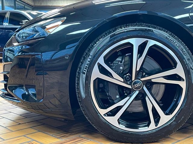 2024 Audi e-tron GT Prestige quattro - 22993639 - 4