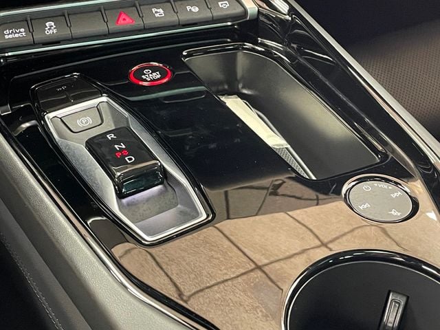 2024 Audi e-tron GT Prestige quattro - 23023582 - 30