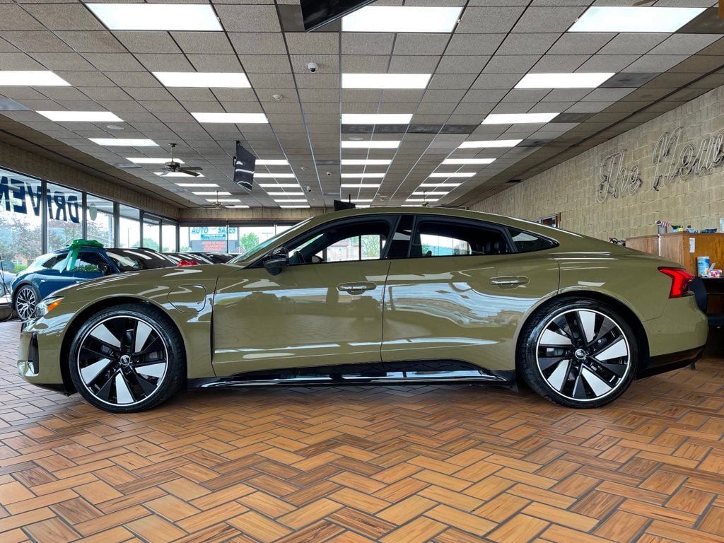 2024 Audi e-tron GT Prestige quattro - 23023582 - 4