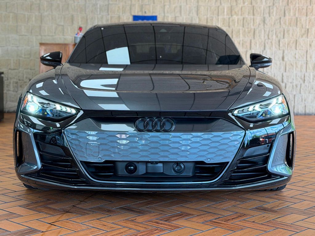 2024 Audi e-tron GT Prestige quattro - 23042563 - 1