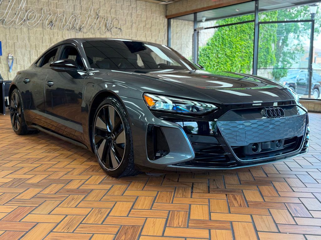 2024 Audi e-tron GT Prestige quattro - 23042563 - 8