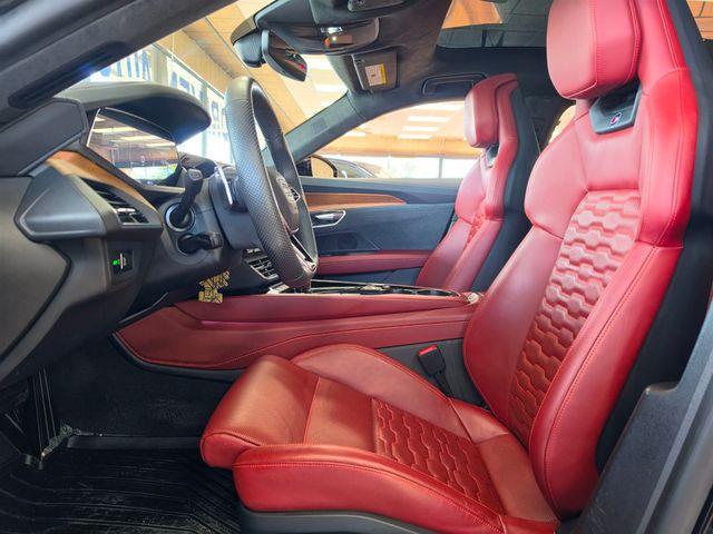2024 Audi e-tron GT Prestige quattro - 23061825 - 10