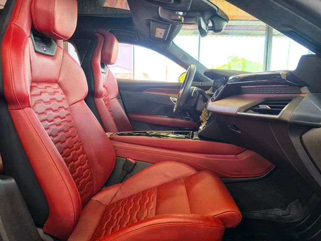 2024 Audi e-tron GT Prestige quattro - 23061825 - 25