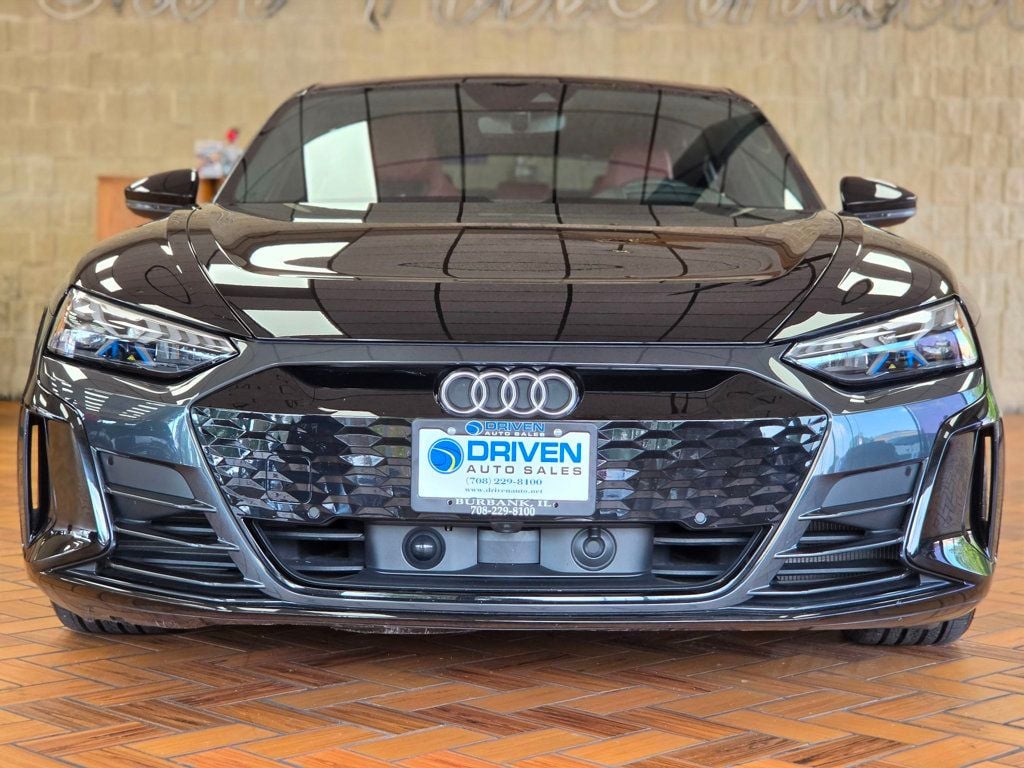 2024 Audi e-tron GT Prestige quattro - 23061825 - 2