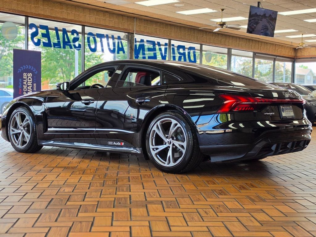 2024 Audi e-tron GT Prestige quattro - 23061825 - 5