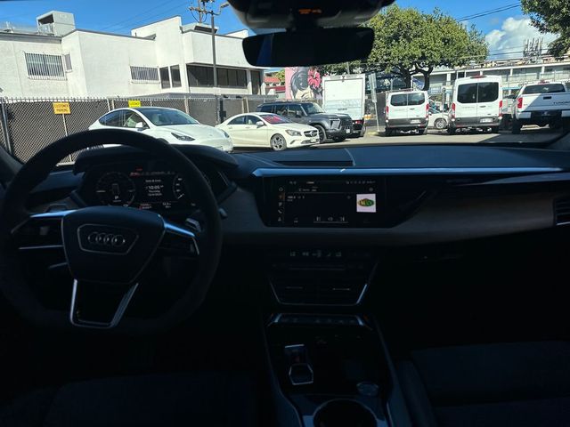 2024 Audi e-tron GT Prestige quattro - 22954901 - 13