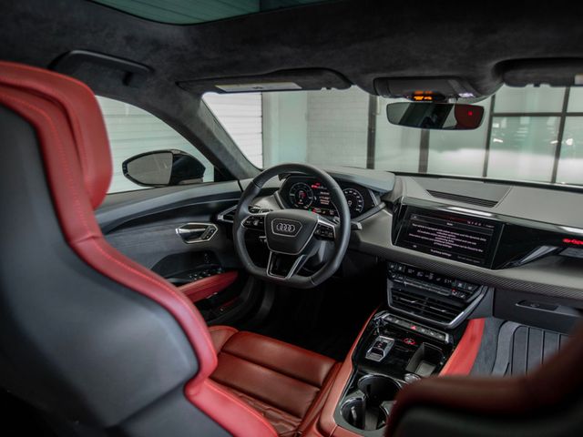 2024 Audi e-tron GT Prestige quattro - 23005173 - 13