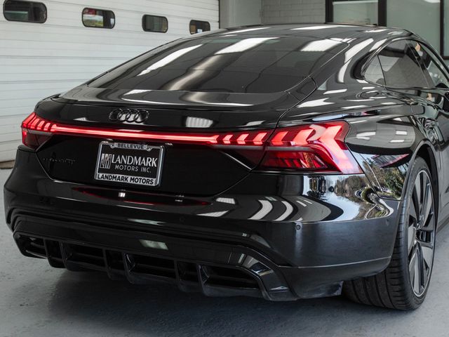 2024 Audi e-tron GT Prestige quattro - 23005173 - 33
