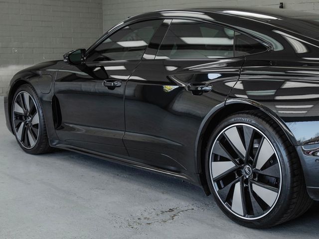 2024 Audi e-tron GT Prestige quattro - 23005173 - 37