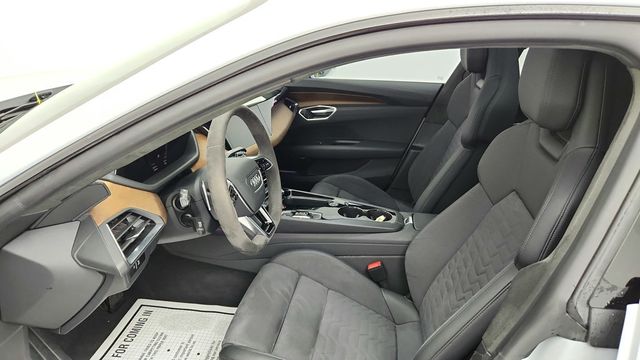 2024 Audi e-tron GT Prestige quattro - 22949218 - 19