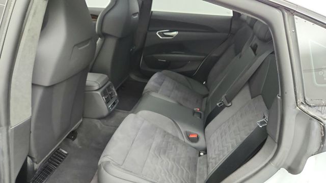 2024 Audi e-tron GT Prestige quattro - 22949218 - 20