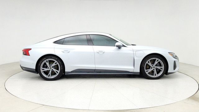 2024 Audi e-tron GT Prestige quattro - 22949218 - 3