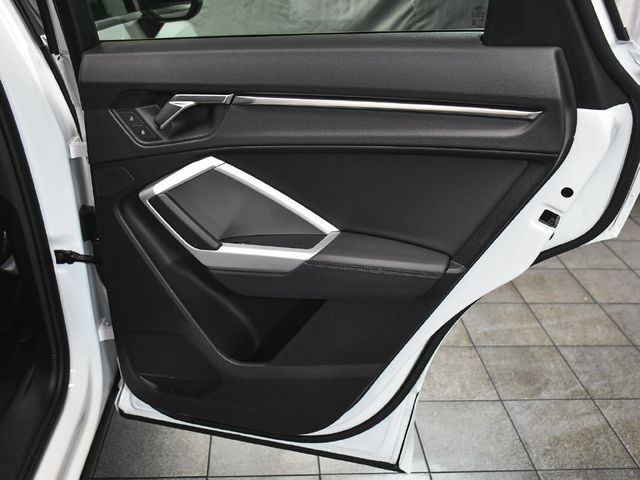 2024 Audi Q3 Premium - 23093745 - 11