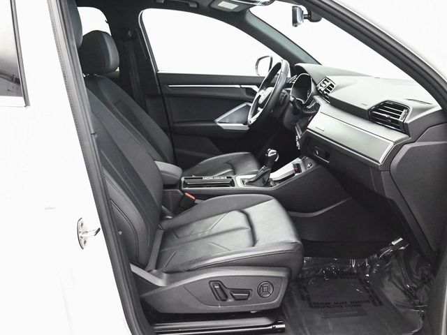 2024 Audi Q3 Premium - 22936269 - 34