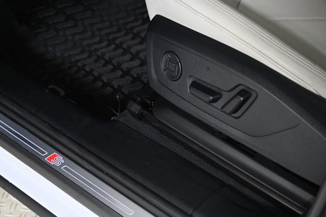 2024 Audi Q3 Premium Plus - 22963512 - 18