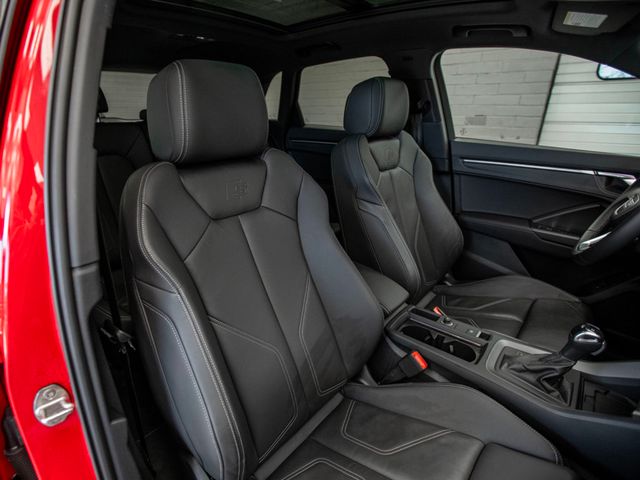 2024 Audi Q3 S line Premium 45 TFSI quattro - 22982265 - 20