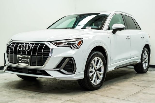 2024 Audi Q3 S line Premium 45 TFSI quattro - 23026363 - 5
