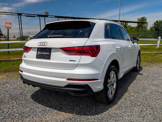 2024 Audi Q3 45 TFSI S Line Premium quattro's photo