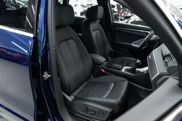 2024 Audi Q3 S line Premium 45 TFSI quattro - 22966744 - 10