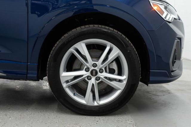2024 Audi Q3 S line Premium 45 TFSI quattro - 22966744 - 34