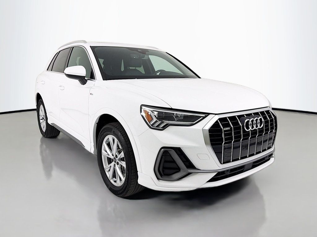 2024 Audi Q3 S line Premium 45 TFSI quattro - 22984022 | Video 1