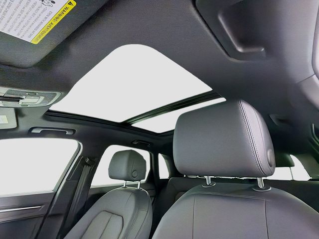 2024 Audi Q3 S line Premium 45 TFSI quattro - 22984022 - 21