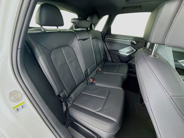 2024 Audi Q3 S line Premium 45 TFSI quattro - 22984022 - 27