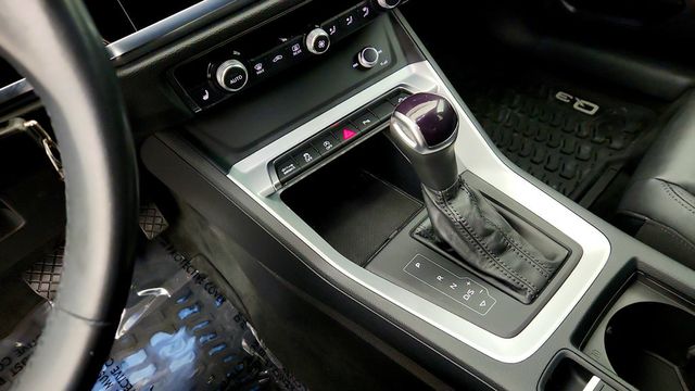 2024 Audi Q3 S line Premium 45 TFSI quattro - 23100493 - 16