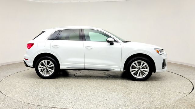 2024 Audi Q3 S line Premium 45 TFSI quattro - 23100493 - 3