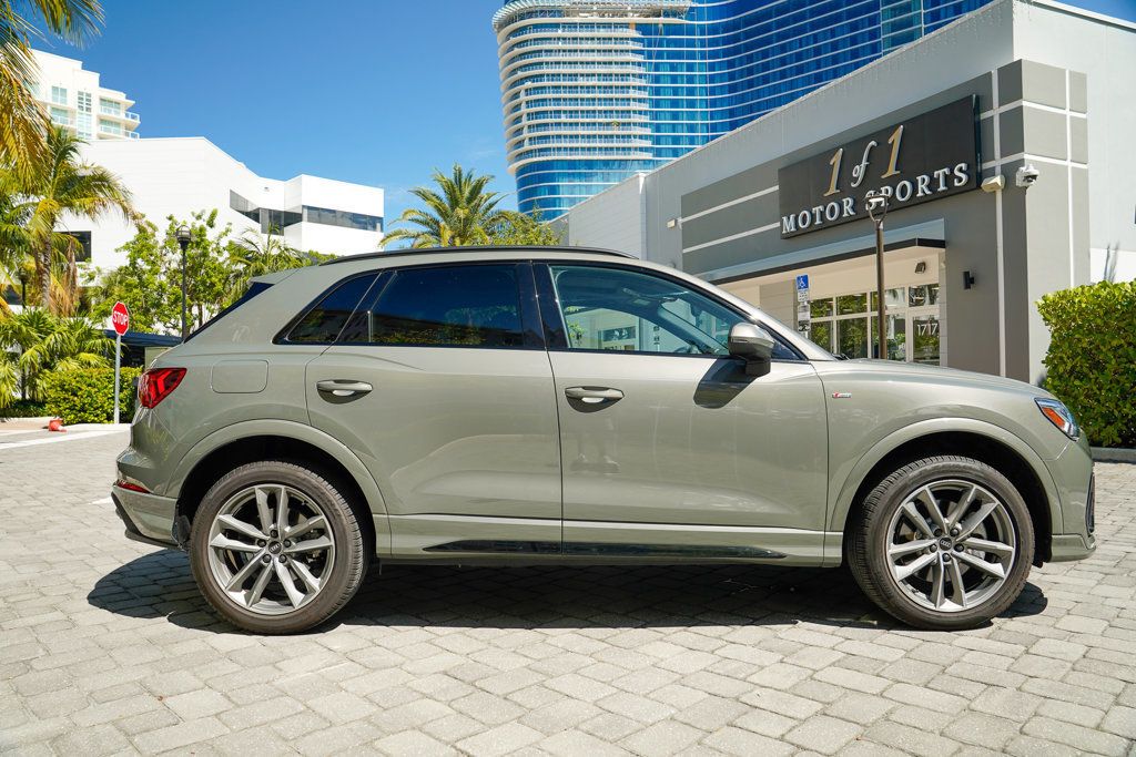 2024 Audi Q3 S line Premium Plus 45 TFSI photo 14