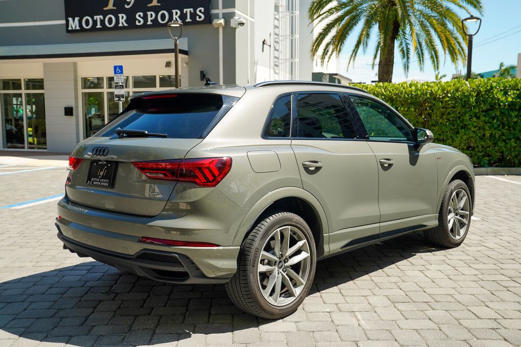 2024 Audi Q3 S line Premium Plus 45 TFSI photo 19
