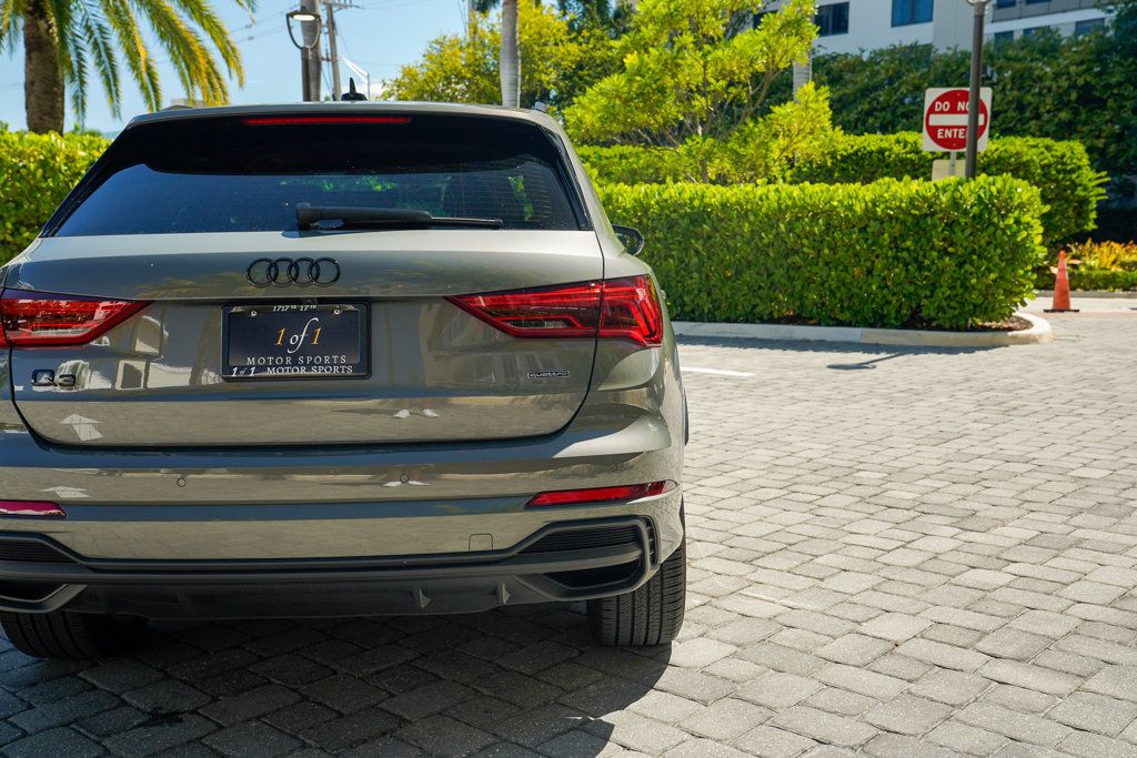 2024 Audi Q3 S line Premium Plus 45 TFSI photo 23