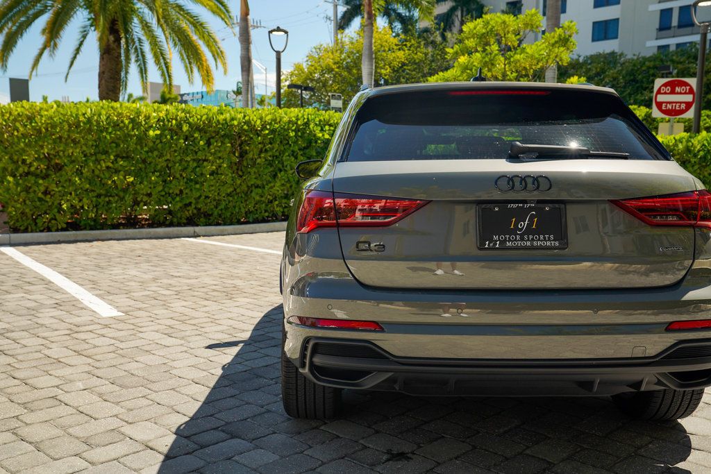 2024 Audi Q3 S line Premium Plus 45 TFSI photo 25