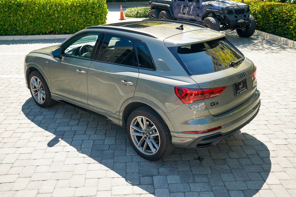 2024 Audi Q3 S line Premium Plus 45 TFSI photo 28