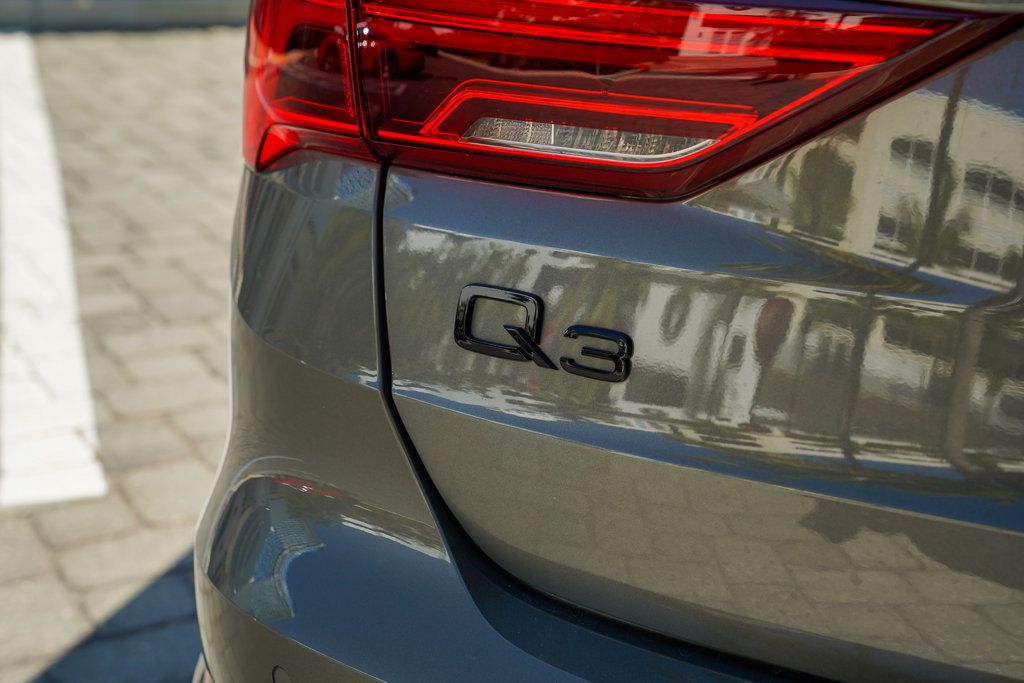 2024 Audi Q3 S line Premium Plus 45 TFSI photo 42