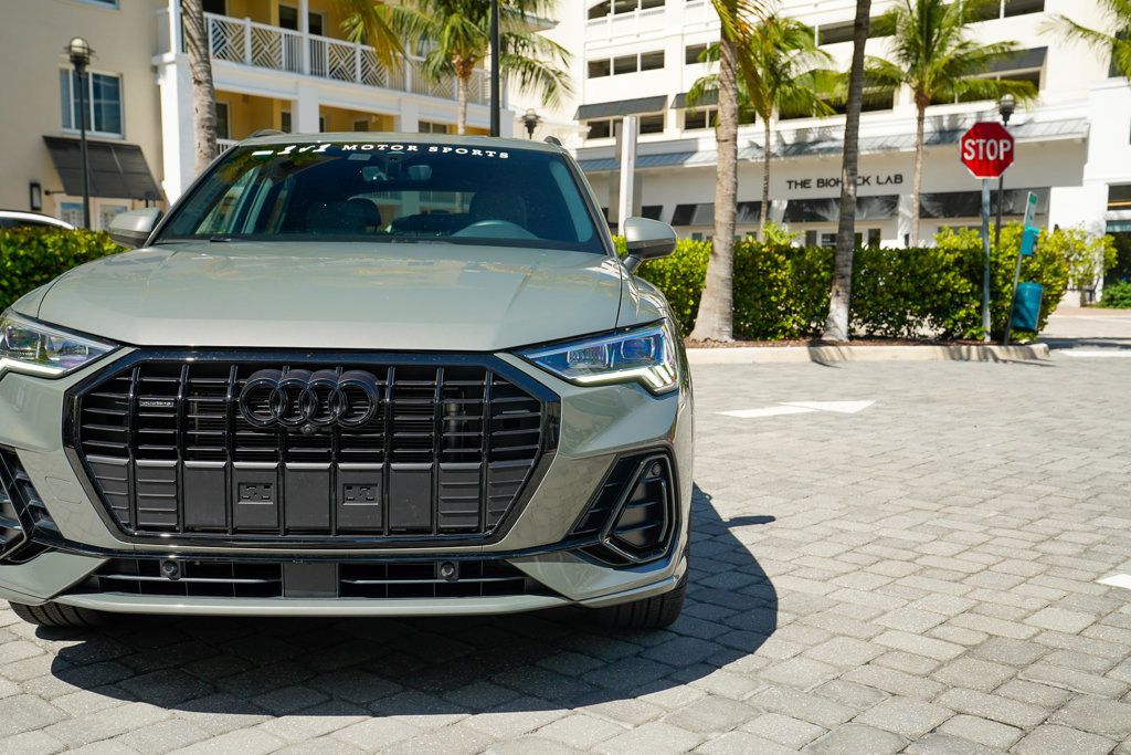 2024 Audi Q3 S line Premium Plus 45 TFSI photo 6
