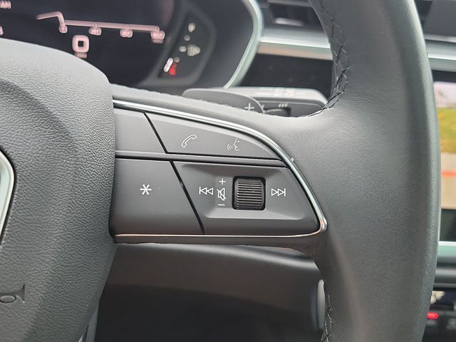 2024 Audi Q3 S line Premium Plus 45 TFSI quattro - 22604268 - 23