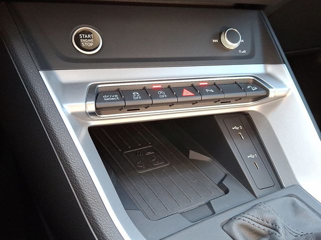 2024 Audi Q3 S line Premium Plus 45 TFSI quattro - 22906516 - 24