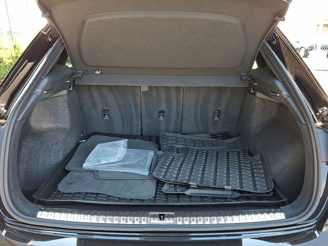 2024 Audi Q3 S line Premium Plus 45 TFSI quattro - 22906516 - 27