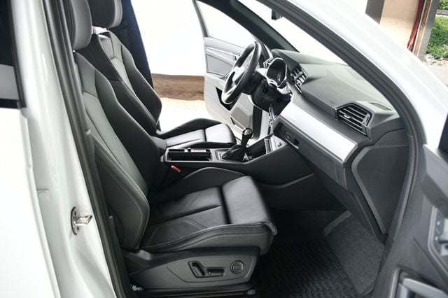 2024 Audi Q3 S line Premium Plus 45 TFSI quattro - 22895366 - 29