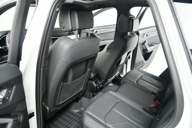 2024 Audi Q3 S line Premium Plus 45 TFSI quattro - 22895366 - 32