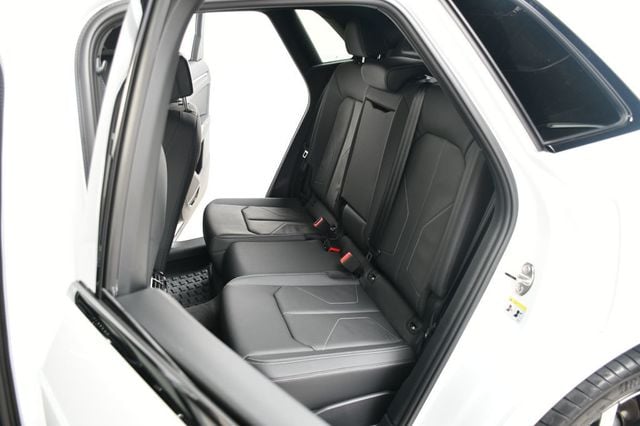 2024 Audi Q3 S line Premium Plus 45 TFSI quattro - 22895366 - 34