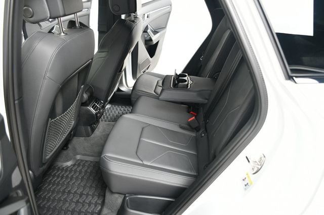 2024 Audi Q3 S line Premium Plus 45 TFSI quattro - 22895366 - 35