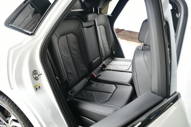 2024 Audi Q3 S line Premium Plus 45 TFSI quattro - 22895366 - 39