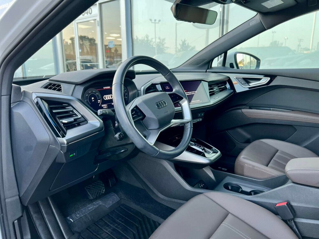 2024 Audi Q4 50 55 E-tron Premium photo 13