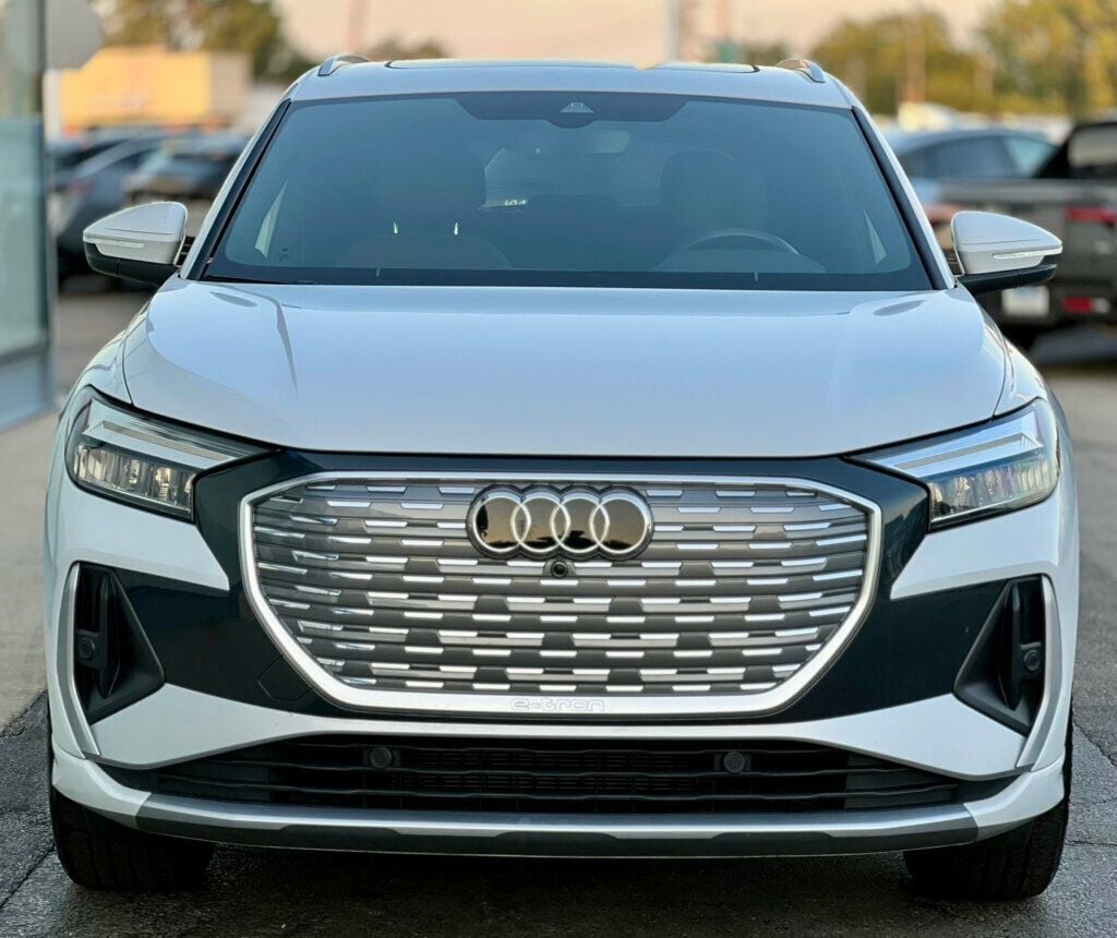 2024 Audi Q4 50 55 E-tron Premium photo 6