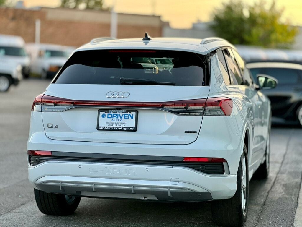2024 Audi Q4 e-tron Premium 50 quattro - 22917553 - 4