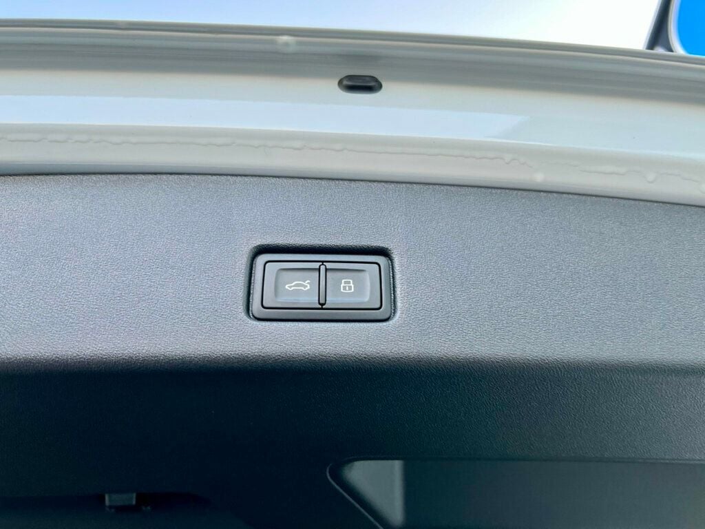 2024 Audi Q4 e-tron Premium 50 quattro - 22917553 - 8