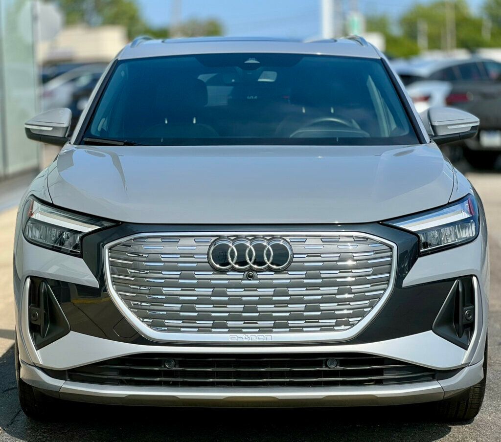 2024 Audi Q4 50 55 E-tron Premium photo 5